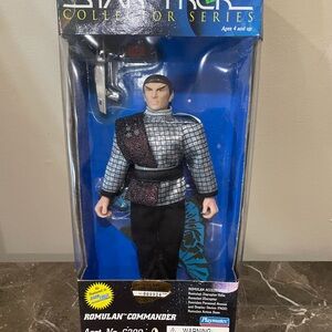 1996 Playmates Toys Star Trek Romulan Commander 9” Action Figure NRFB
